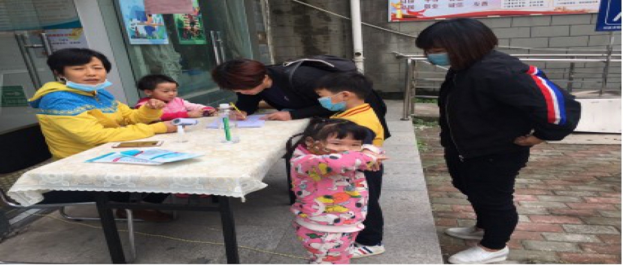 庐阳区四河社区开展口红DIY，扮靓母亲节活动通稿