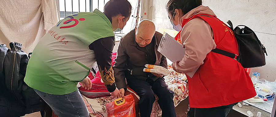 防控送温情 关爱不缺席